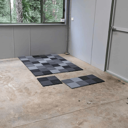 ULTRAGRID Garage Floor Tile 400x400x18mm, Silver Grey